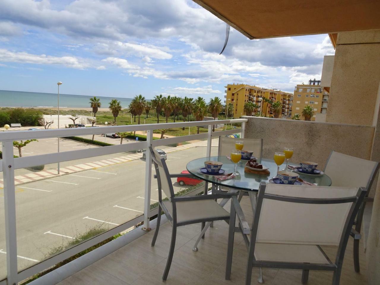 Neptuno Apartamento - Frente A La Playa Daimus Exterior photo